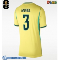 Fotballdrakt Dame Brasil Gabriel Magalhaes #3 Hjemmedrakt VM 2026 Kortermet